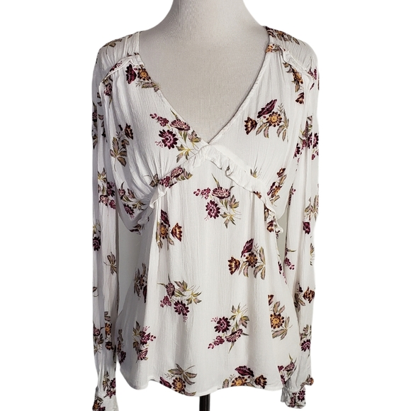 American Rag Tops - 5  for $25 white floral boho top